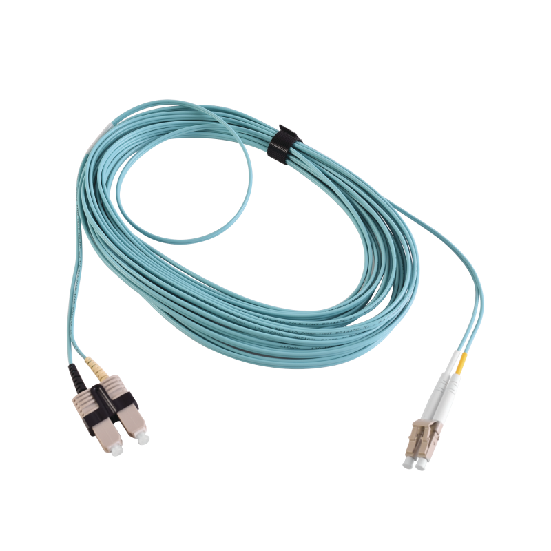 Jumper de Fibra Óptica Multimodo 50-125 XGLO OM3 LC-SC Duple